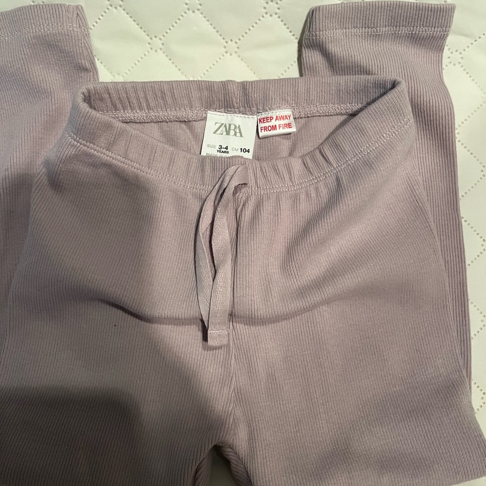 Zara 3-4 years leggings